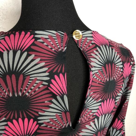 Tracy Negoshian Shelby Layered Flowers black pink gray shift dress Medium NWT - Picture 12 of 14